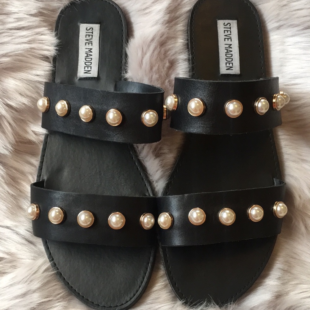 Excellent condition only worn once .